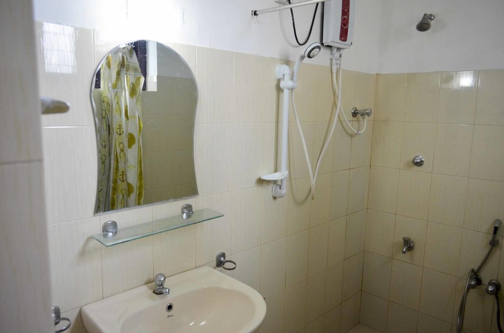 Yoho Mount Waves Hotell Colombo Rom bilde