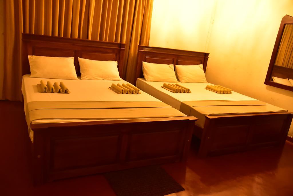 Yoho Mount Waves Hotell Colombo Eksteriør bilde